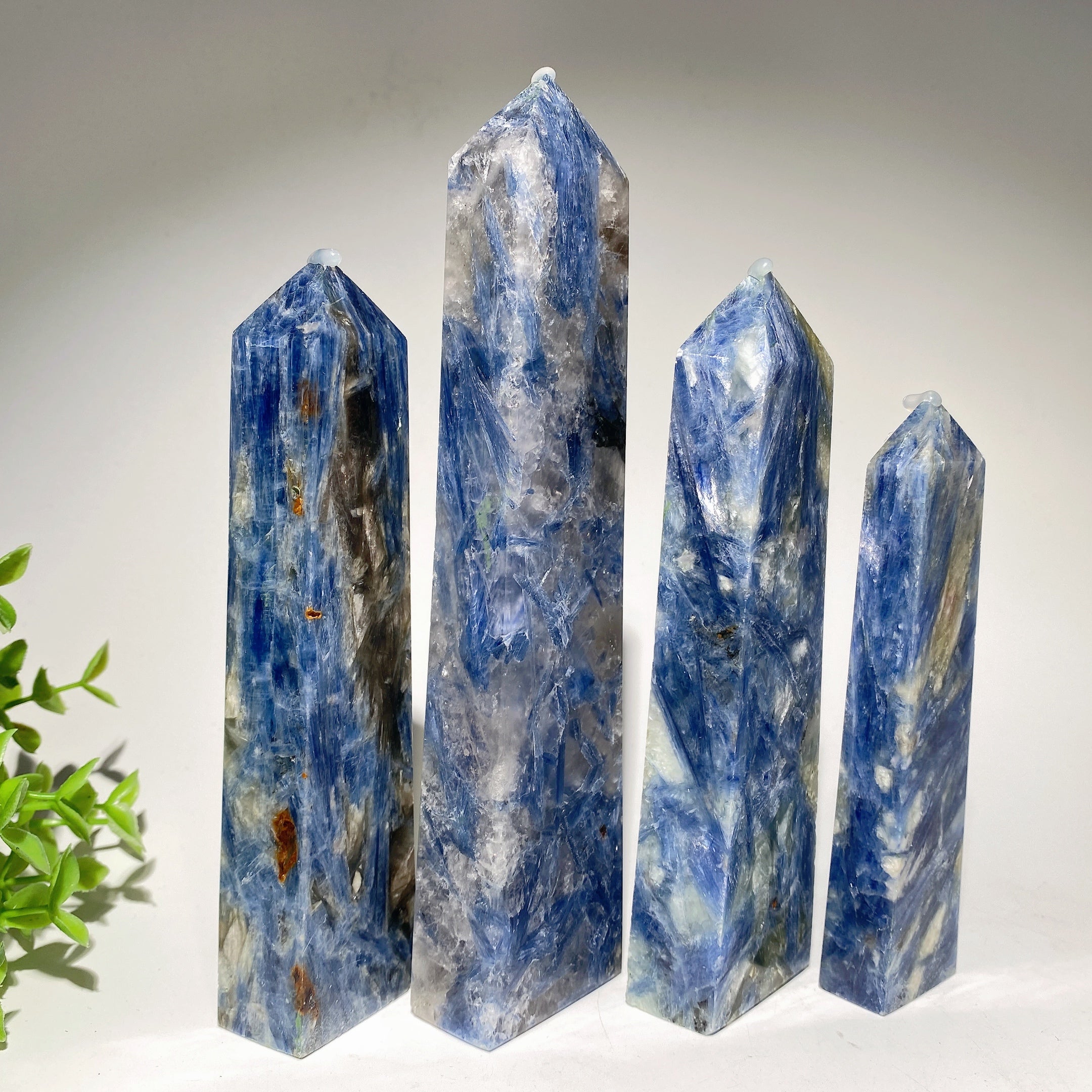 Blauer Kyanit-Kristallturm, 12–20 cm, für heilende Energie