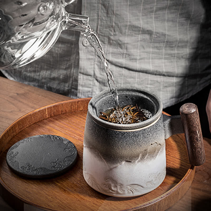 Blaue Vintage-Teetasse aus Keramik mit Berg- und Meeresmotiv, 300 ml