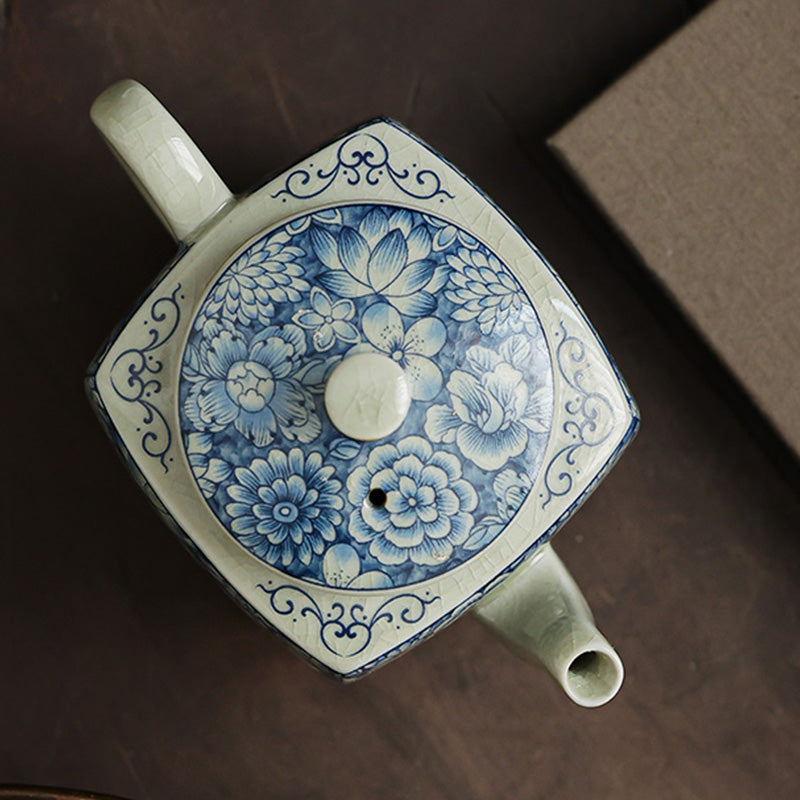 Blau-weißes Porzellan-Gongfu-Teeservice mit Zen-Dekor