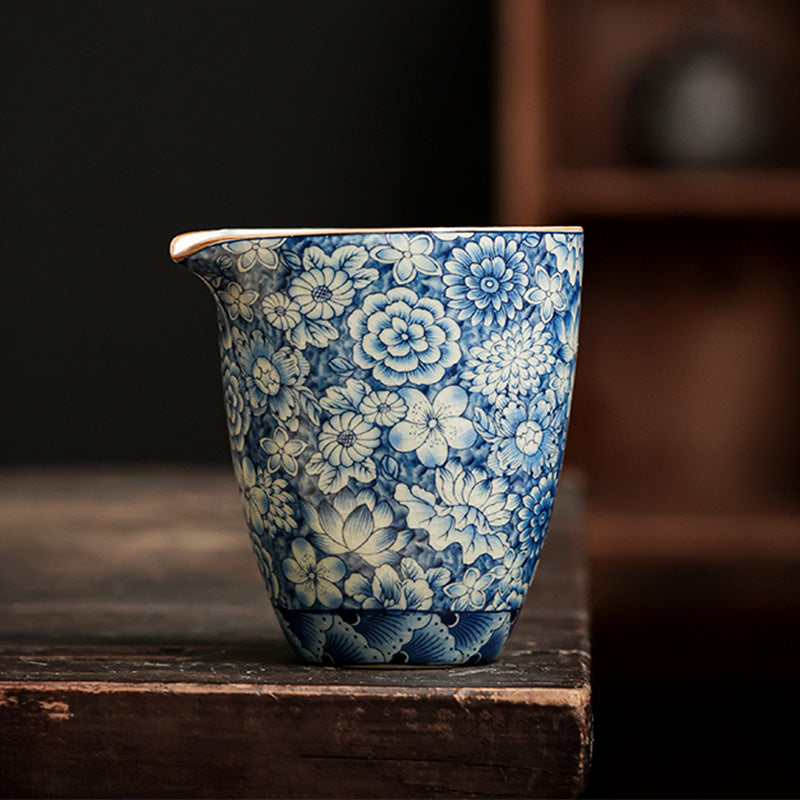Blau-weißes Porzellan-Gongfu-Teeservice mit Zen-Dekor