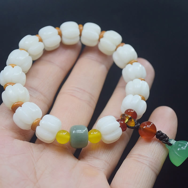 Bodhi Seed Roter Achat Lotus Harmonie Armband