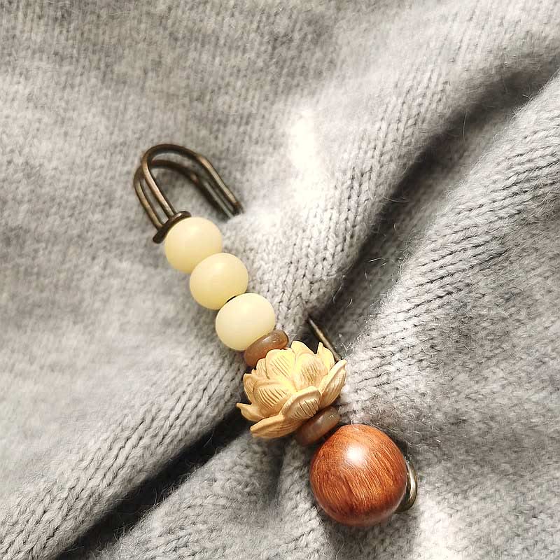 Buchsbaum-Lotus-Bodhi-Perlenbrosche für spirituellen Frieden