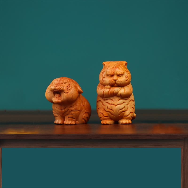 Spirituelle Schreibtischstatuen-Kollektion aus Buchsbaum und Thuja Sutchuenensis