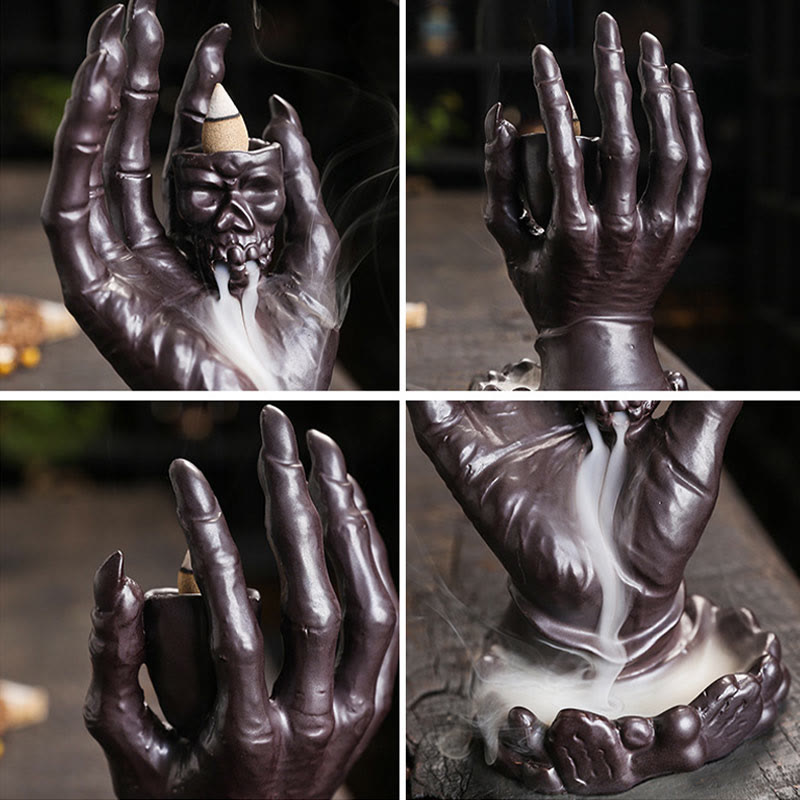 Brauner Räucherbrenner aus Keramik, Totenkopf-Handdekoration