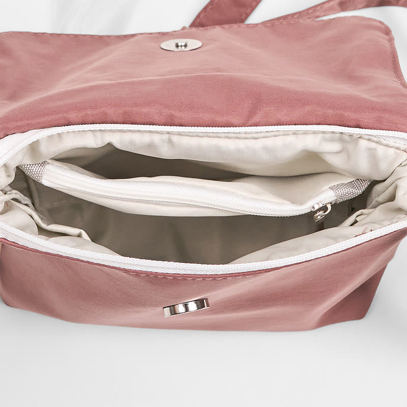 Braune Yogatasche aus Baumwollleinen mit Pflaumenblüte