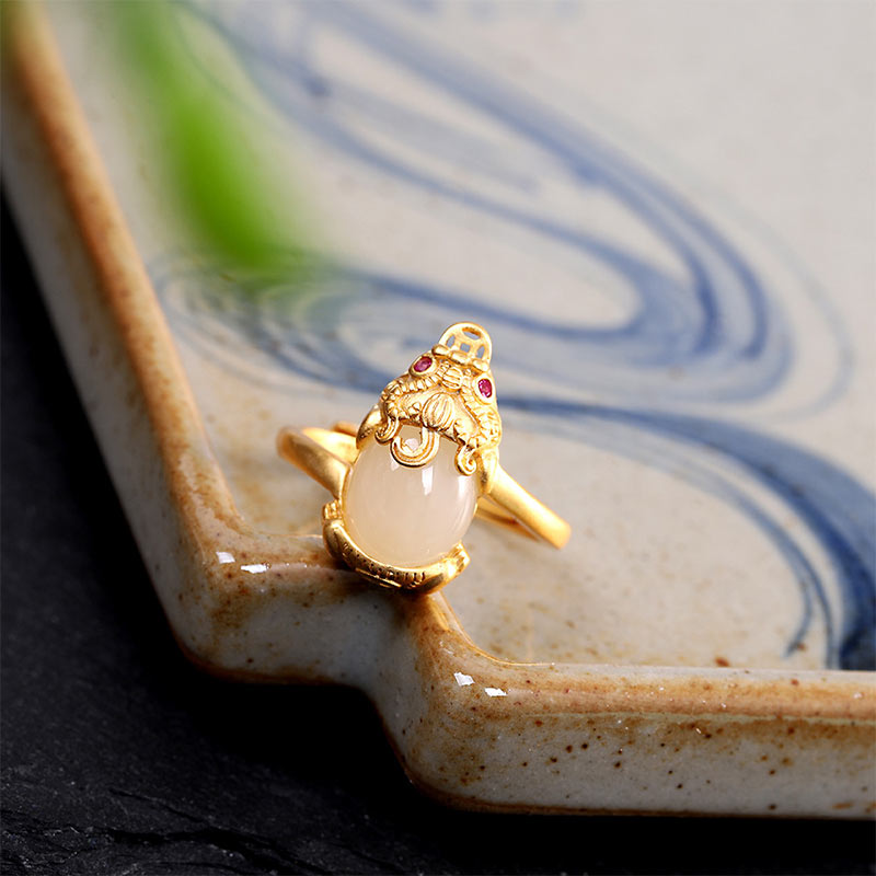 Adjustable 18k Gold Pixiu Jade Ring for Wealth & Luck
