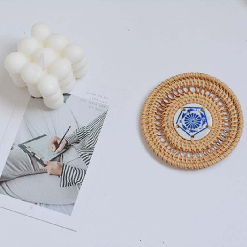 Keramik-Bechermatte aus Rattan mit Blumenmuster | 10 cm Untersetzer