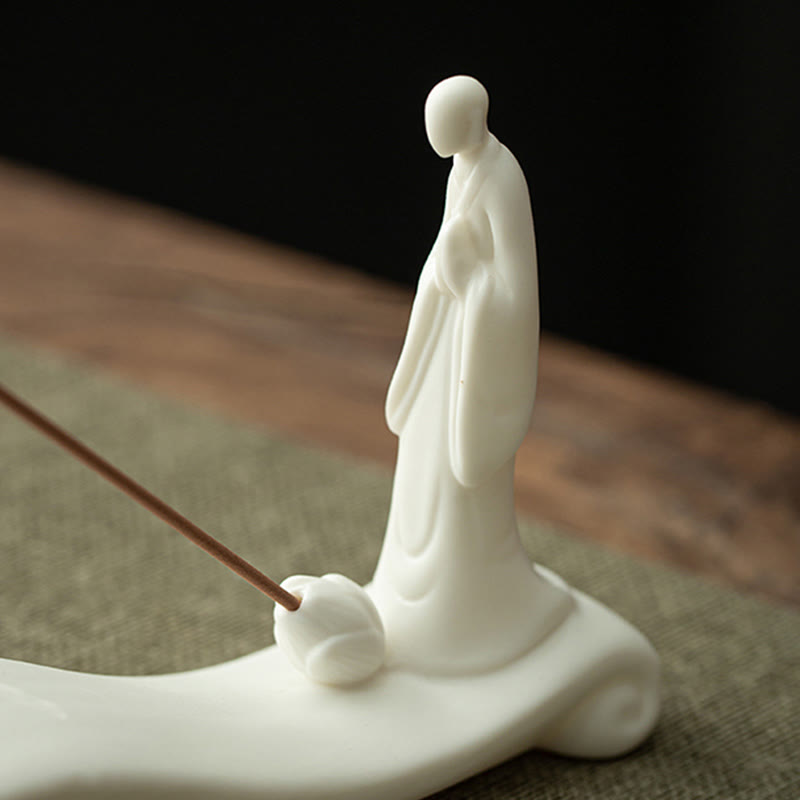 Keramik-Räuchergefäß mit Buddha-Mönch | 26–32 cm, handgefertigtes Dekor