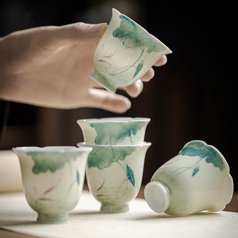 Keramik-Teetasse mit Koi-Fisch, 65 ml, Lotusblattmuster