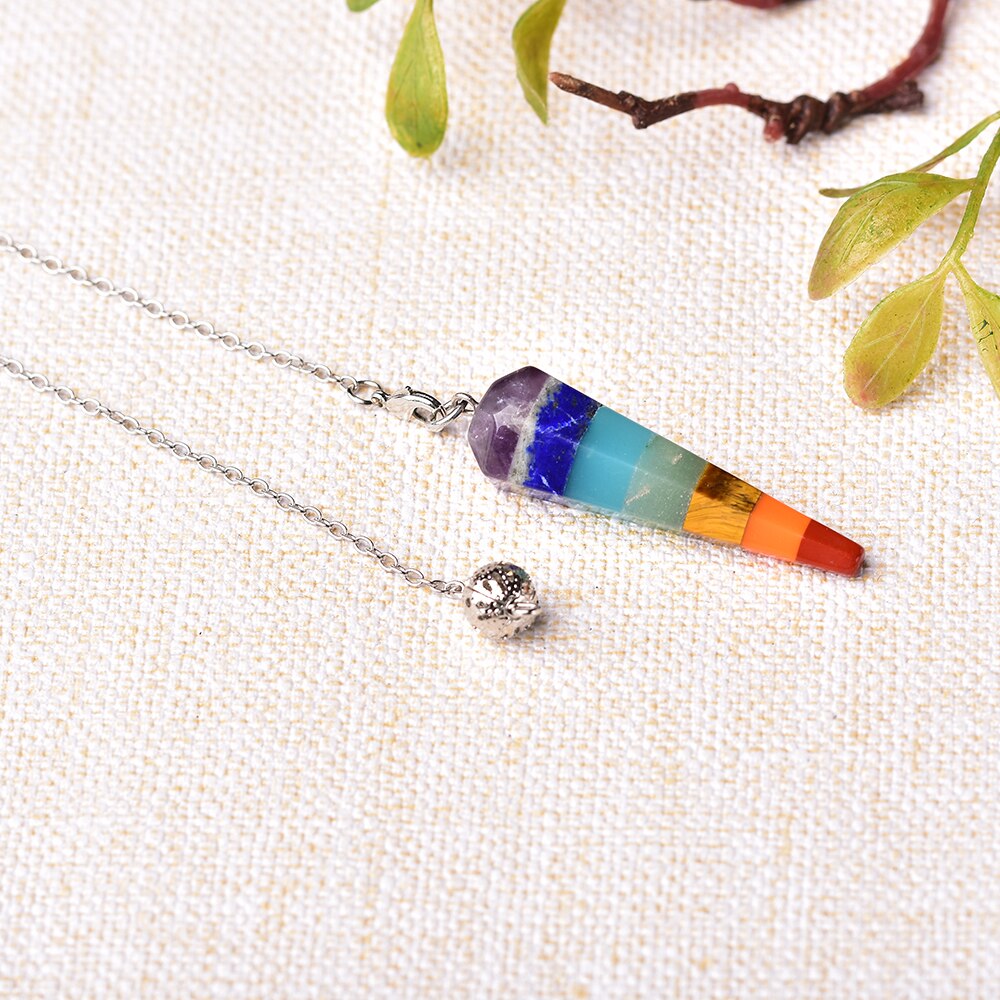 Chakra-Ausgleichspendel mit Edelsteinkristallen