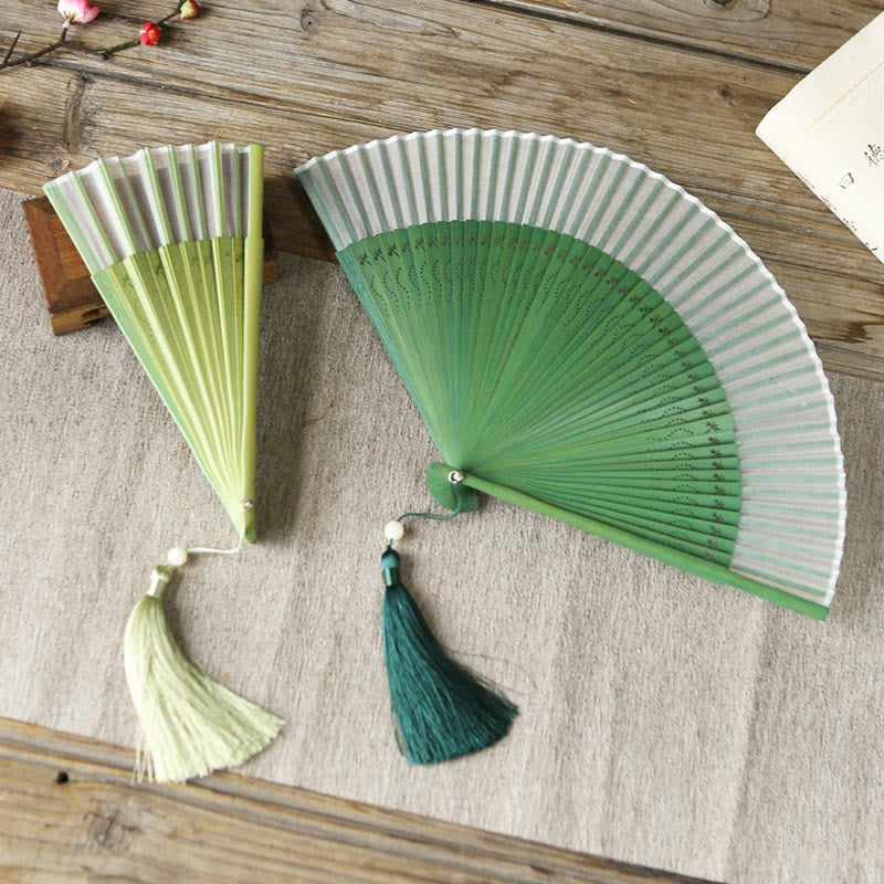 Chinesischer Faltfächer Libelle Maulbeerseide 23cm