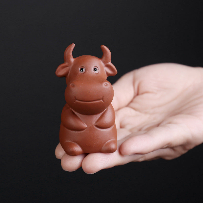 Chinesische Tierkreiszeichen Reichtumsfigur aus lila Ton | Wohlstand