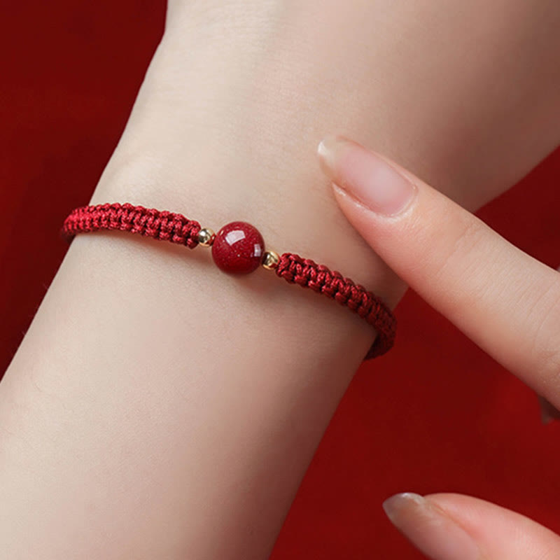 Cinnabar Blessing Armband mit 8 mm Perlen und roter Schnur