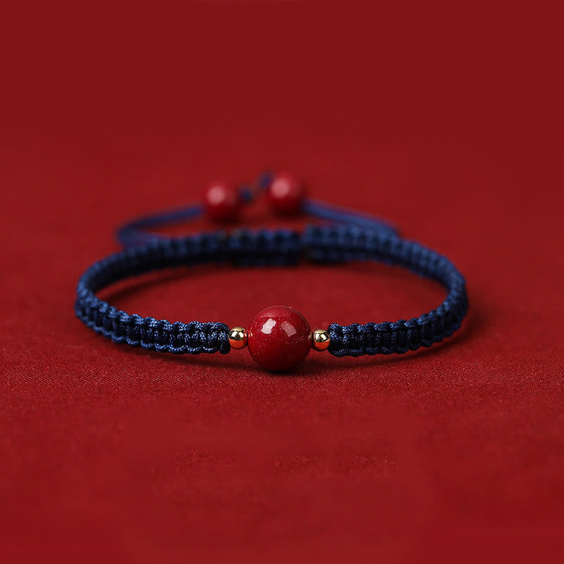 Cinnabar Blessing Armband mit 8 mm Perlen und roter Schnur