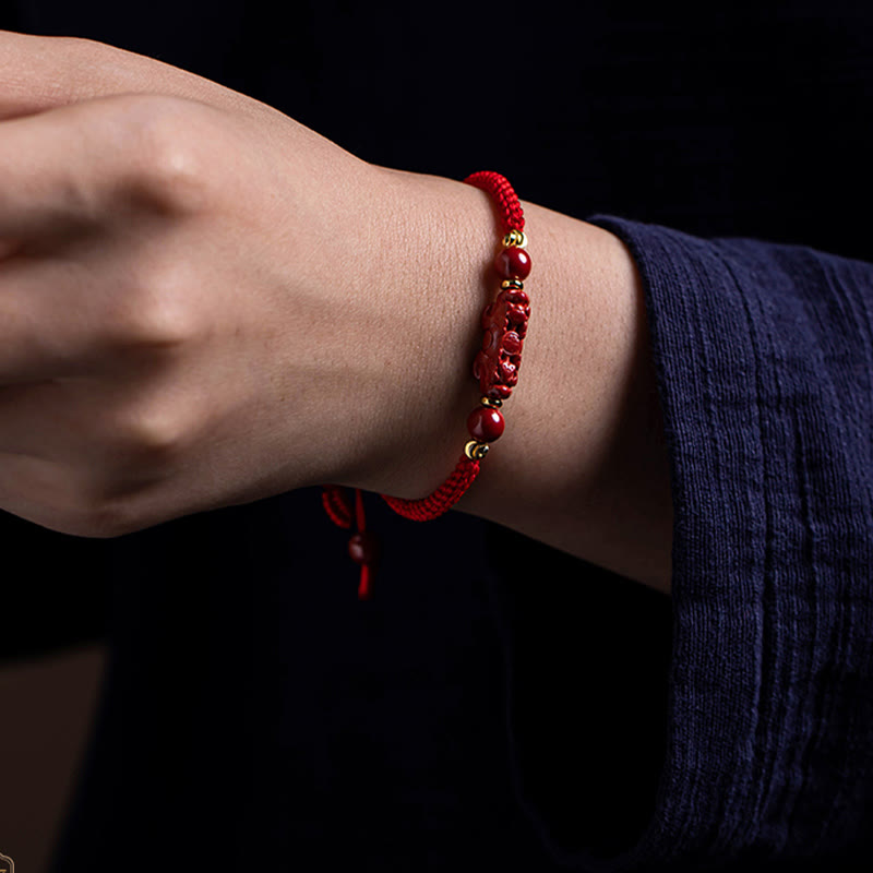 Cinnabar Fu Charakter 14–20 cm rote Schnur geflochtenes Armband