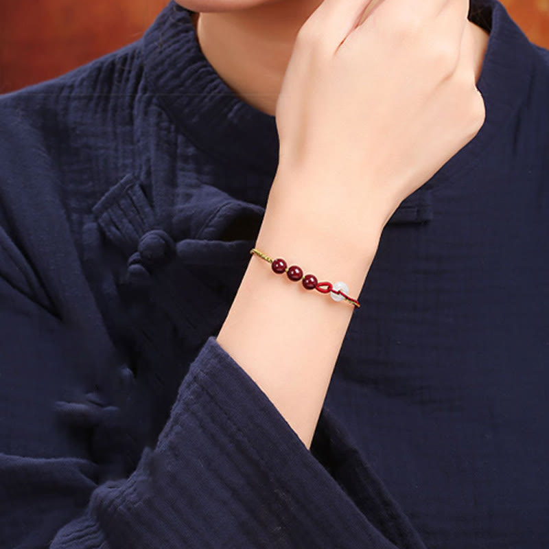 Zinnober-Jade-Armband mit Friedensschnalle für Ruhe und Segen