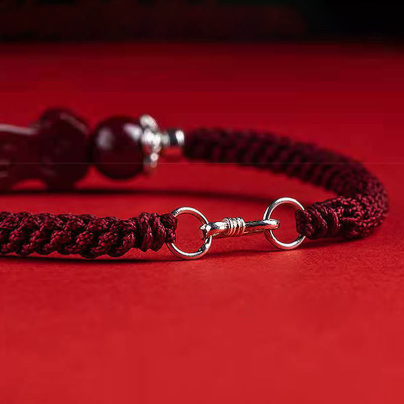 Zinnoberrotes Pixiu-Armband für Reichtum und Glück | Handgefertigt