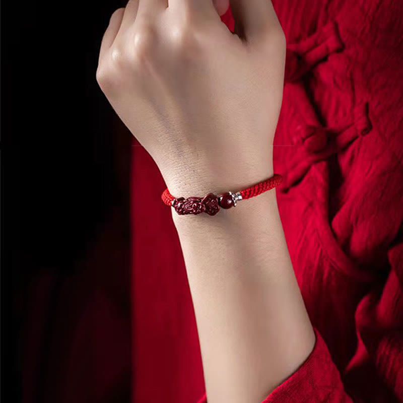 Zinnoberrotes Pixiu-Armband für Reichtum und Glück | Handgefertigt