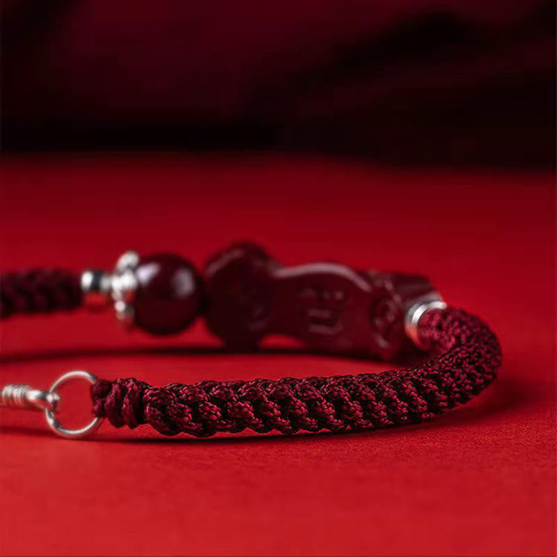 Zinnoberrotes Pixiu-Armband für Reichtum und Glück | Handgefertigt