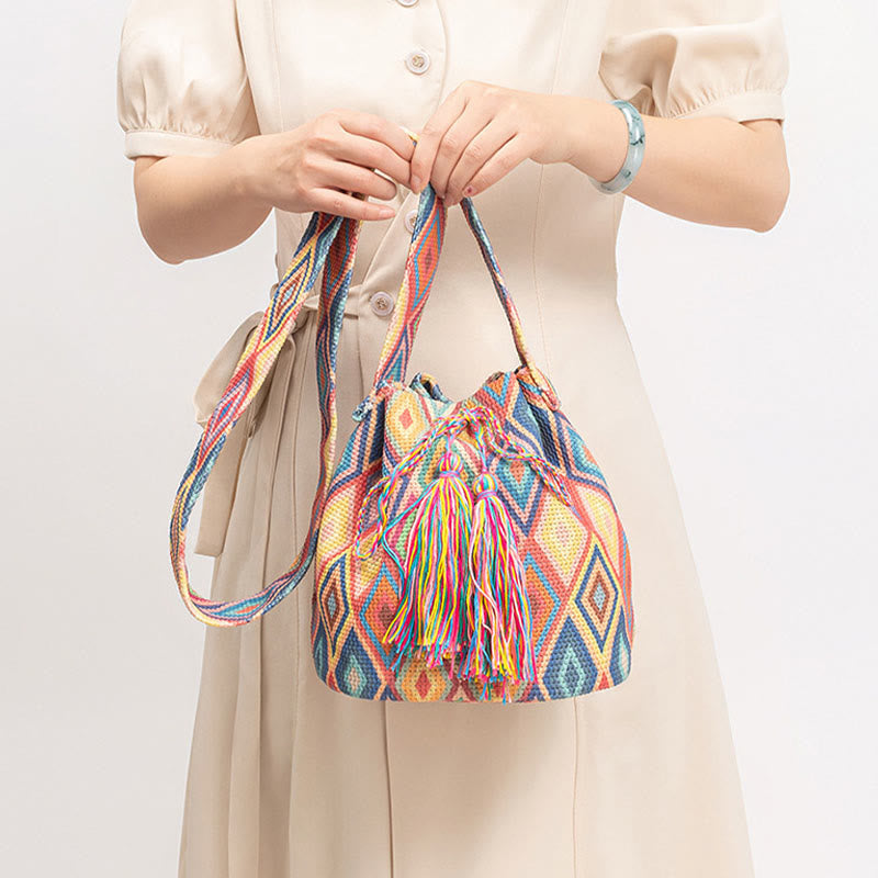 Bunte Canvas-Beuteltasche mit geometrischem Blumendruck