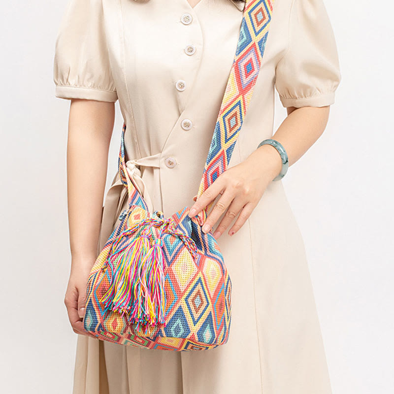 Bunte Canvas-Beuteltasche mit geometrischem Blumendruck