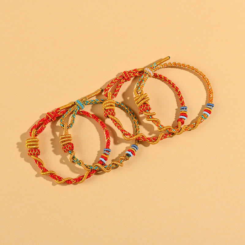 Buntes Schlangendrachen-Armband mit Glücksbringer „Jahr der Schlange“