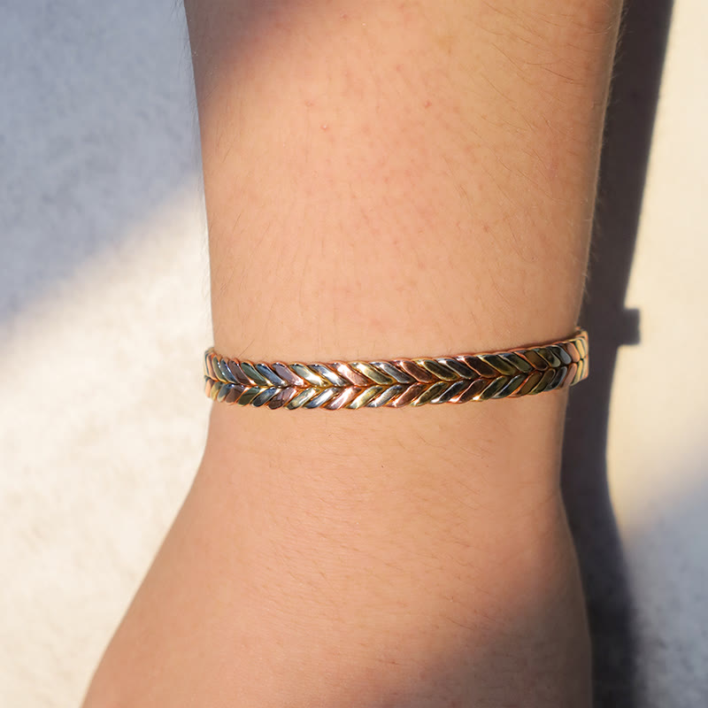 Verstellbares spirituelles Kupferarmband für Heilung und Fülle