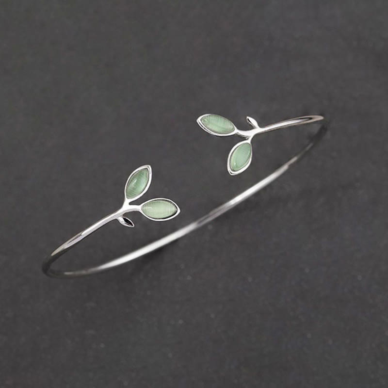 Kupfernes Manschettenarmband mit Katzenaugen-Blattmuster