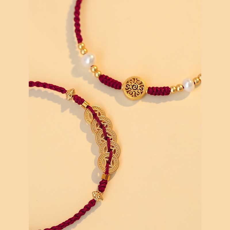 Kupfermünzen-Armband mit roter Schnur für Glück und Schutz