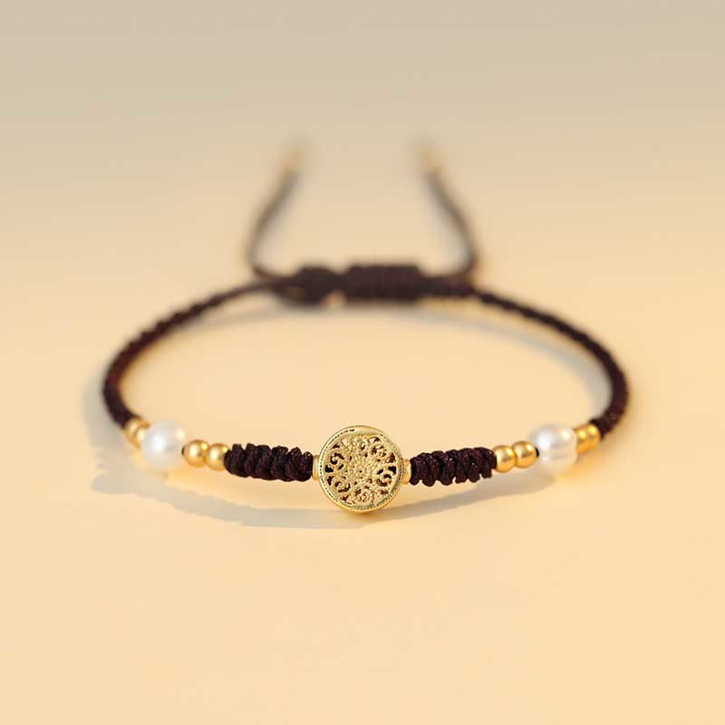 Kupfermünzen-Armband mit roter Schnur für Glück und Schutz