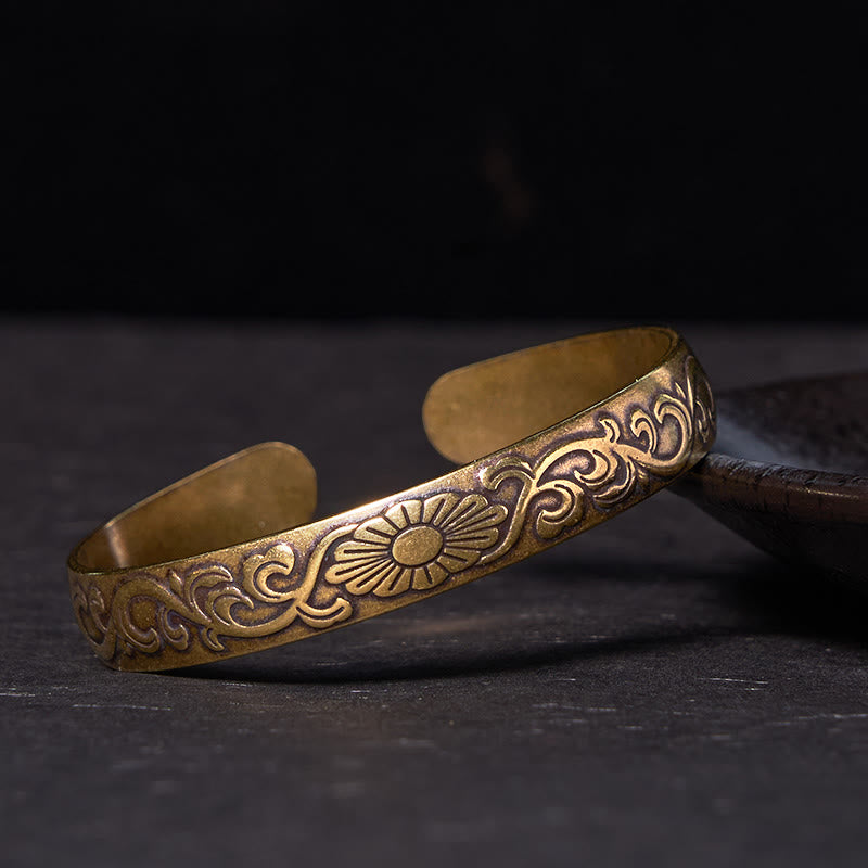 Kupfernes Gänseblümchen-Blumenranken-Armband für Selbstpflege und Glück