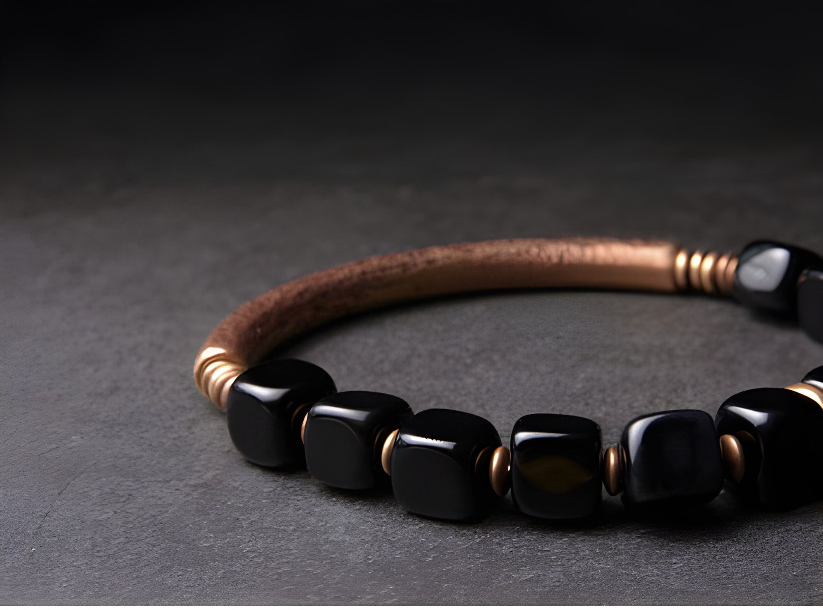 Heilarmband aus Kupfer und Obsidian zum Schutz
