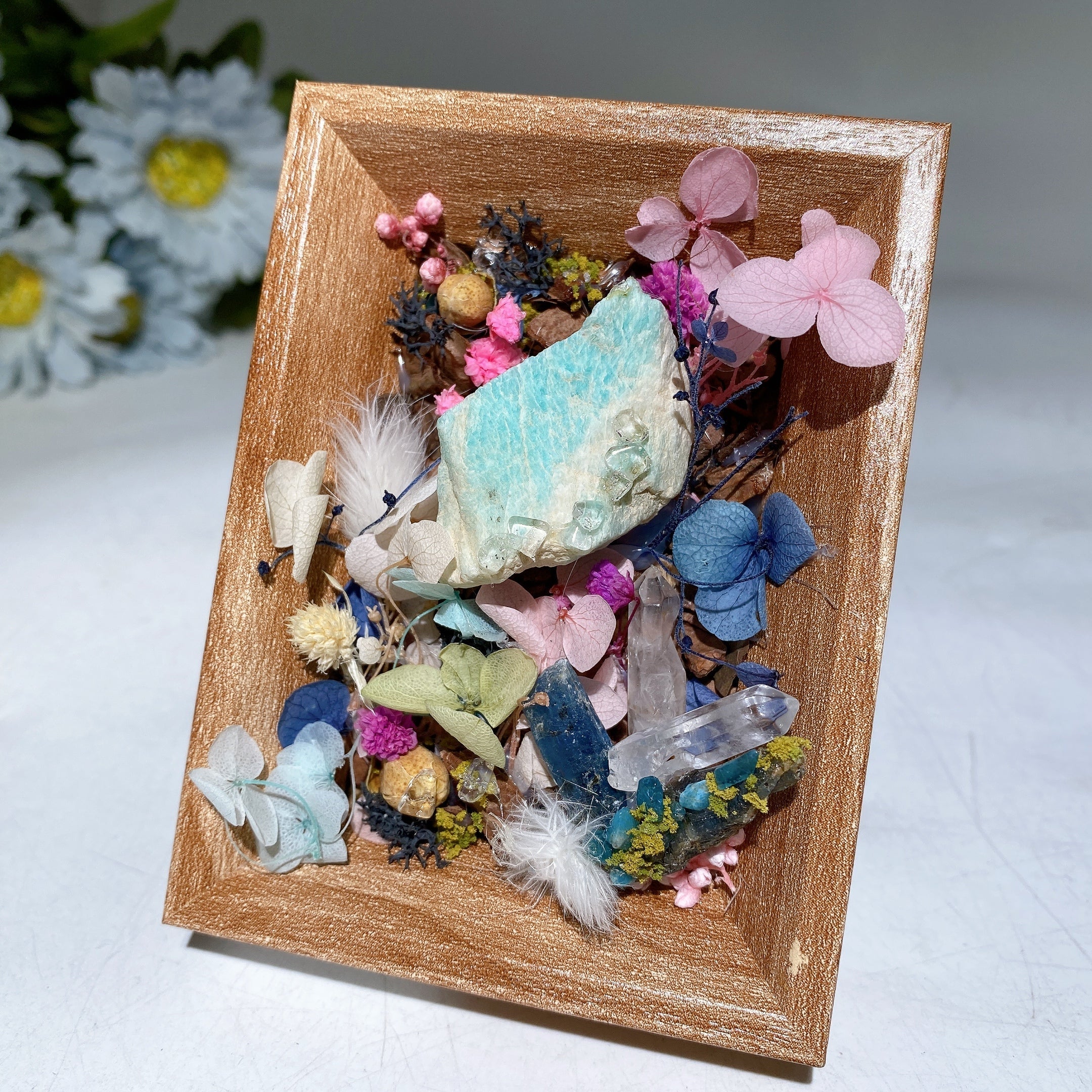 Crystal Scenery in Wooden Frame 8x10cm for Healing Decor