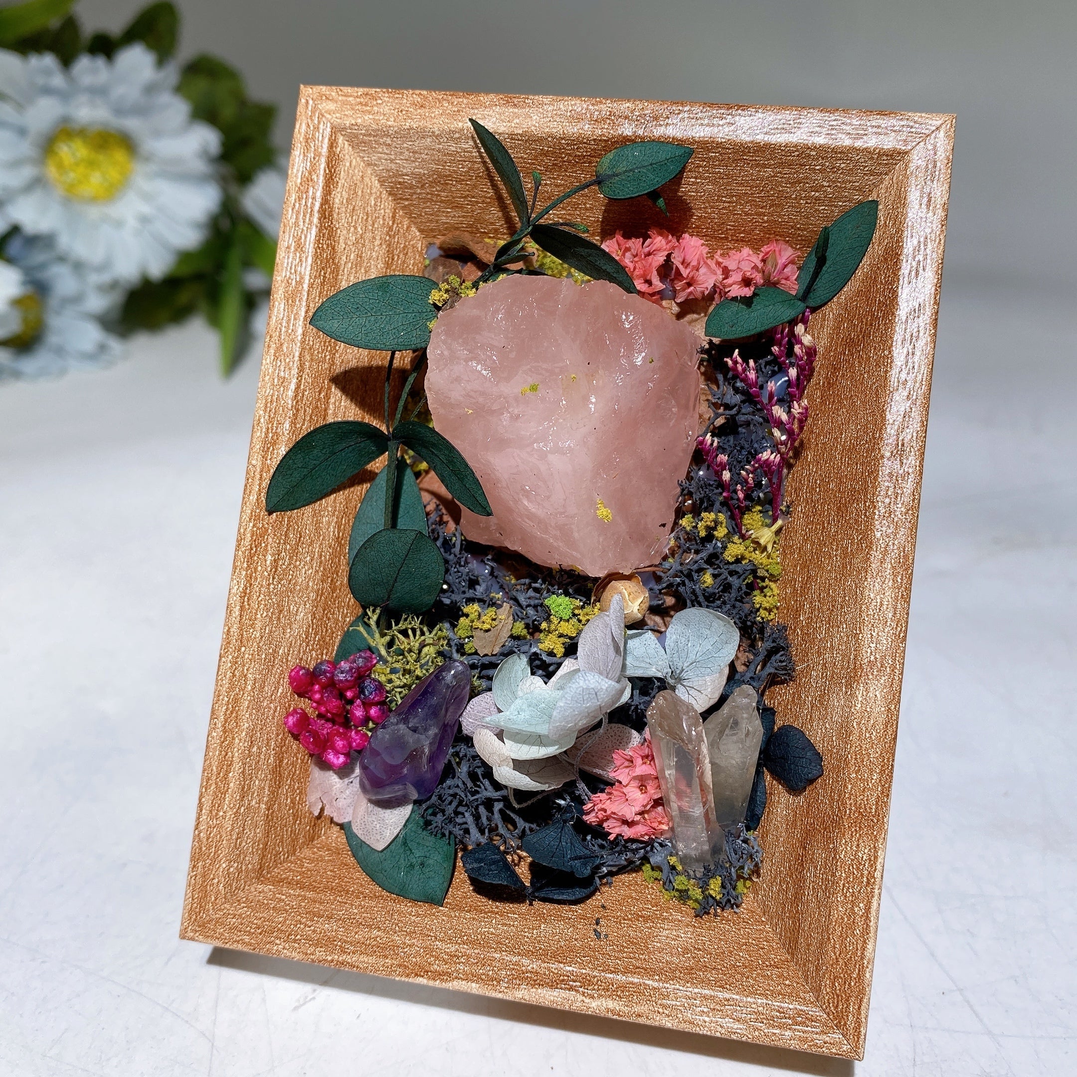 Crystal Scenery in Wooden Frame 8x10cm for Healing Decor