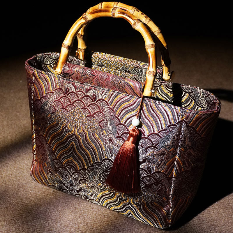 DarkMagenta Spiritueller Schmuck – Tasche mit Bambusgriff und Perlenquaste