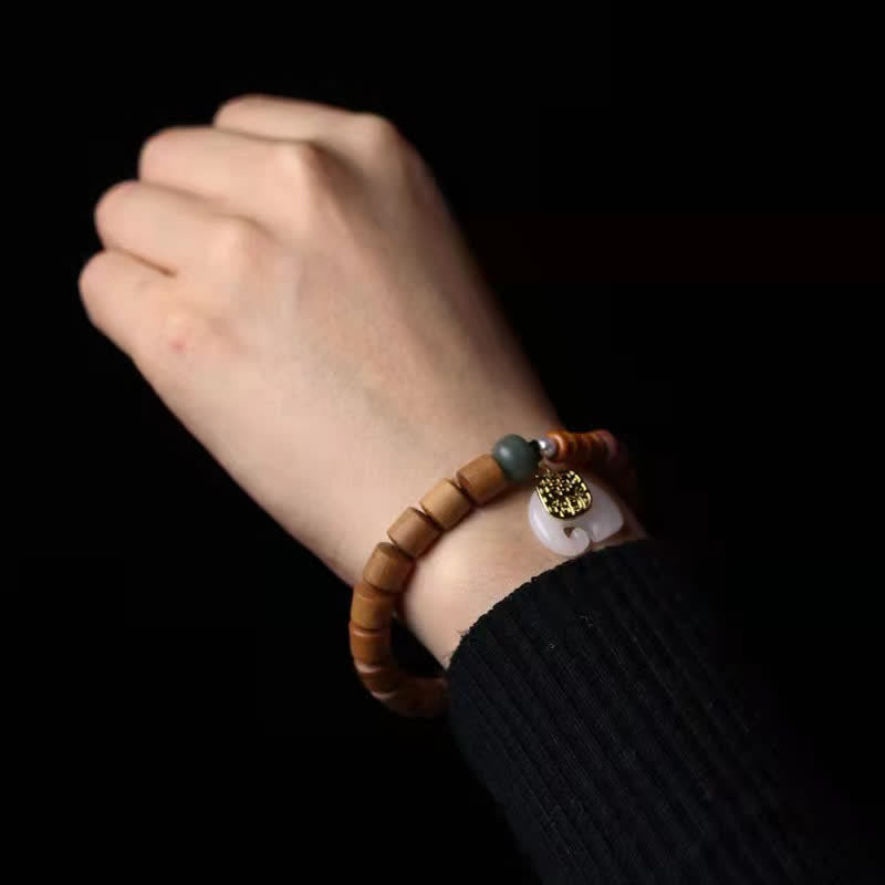 Sandalwood Jade Elephant Protection Bracelet 8mm Beads