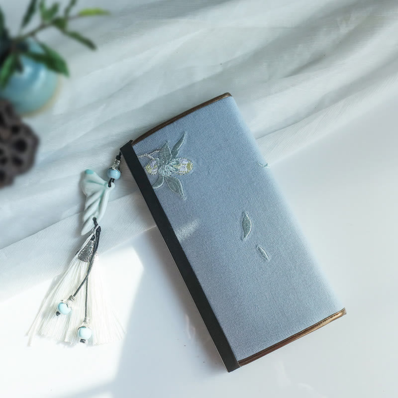 Doppelseitig bestickte Blumenbrieftasche 19cm | Spirituelle Accessoires