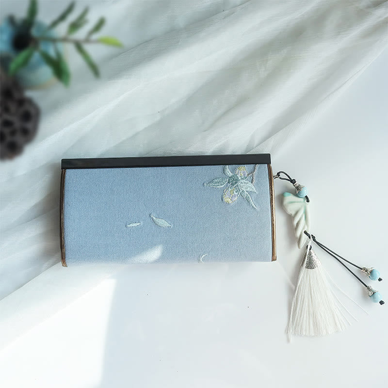 Doppelseitig bestickte Blumenbrieftasche 19cm | Spirituelle Accessoires