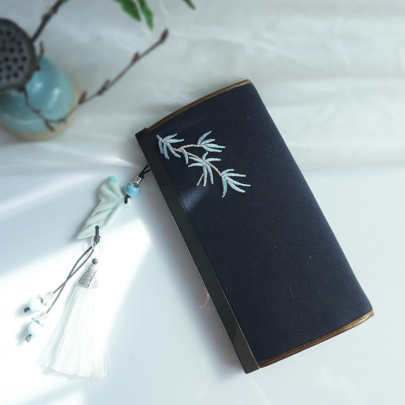 Doppelseitig bestickte Blumenbrieftasche 19cm | Spirituelle Accessoires