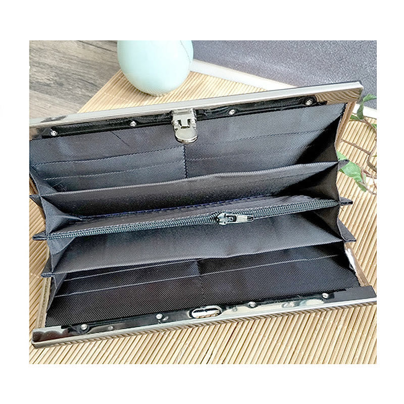 Doppelseitig bestickte Blumenbrieftasche 19cm | Spirituelle Accessoires