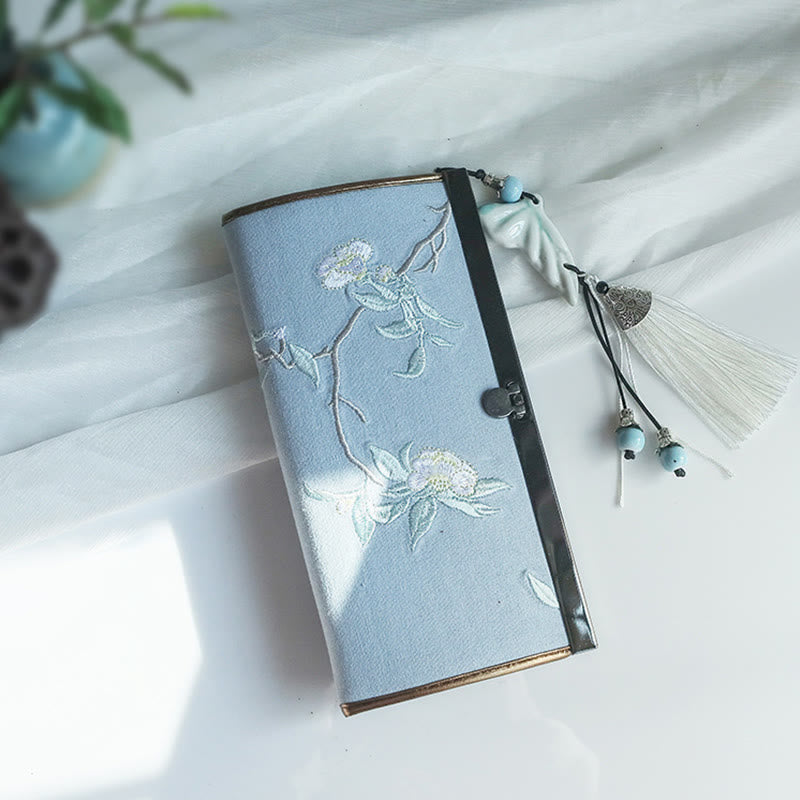 Double-sided Embroidered Floral Wallet 19cm | Spiritual Accessories