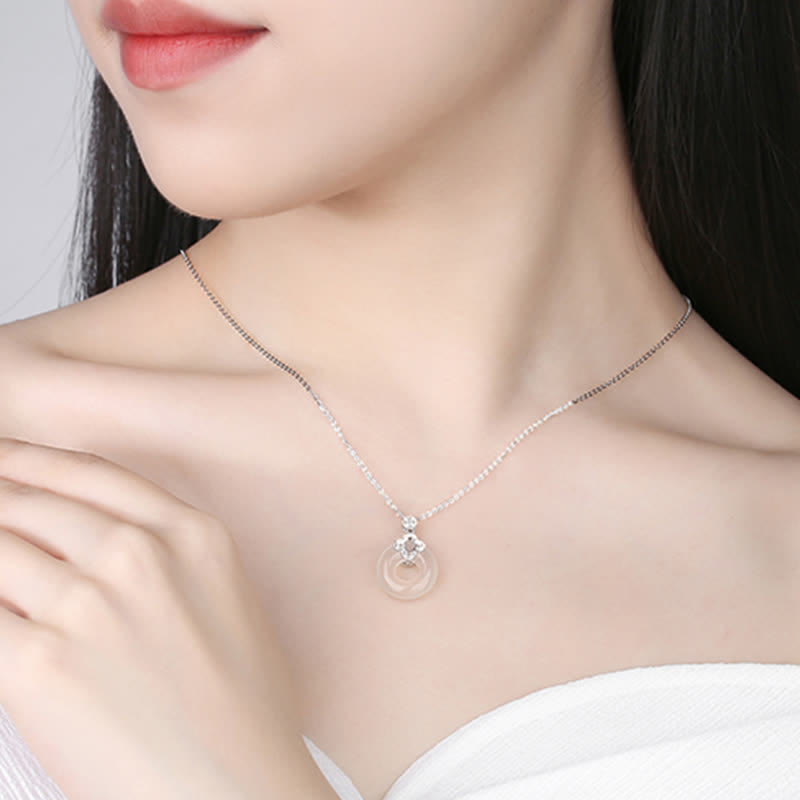 Halskette mit Peace-Schnalle aus 925er Sterlingsilber mit Chalcedon