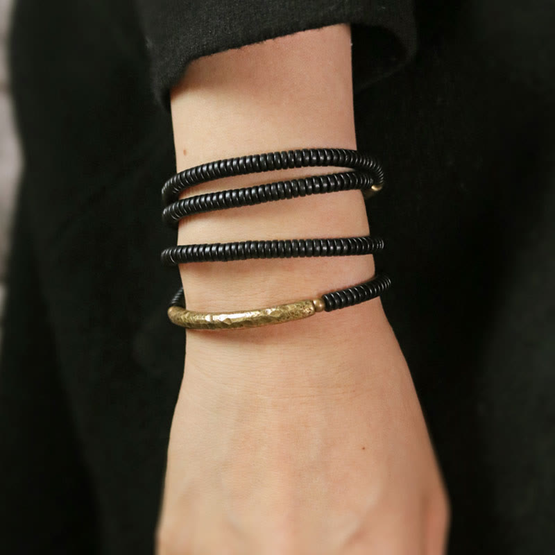 Mehrlagiges Armband aus Ebenholz und Kupfer für Ausgeglichenheit und Ruhe