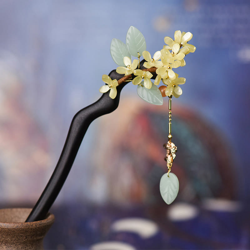 Haarnadel mit Osmanthus-Quaste aus Ebenholz | Balance &amp; Ruhe