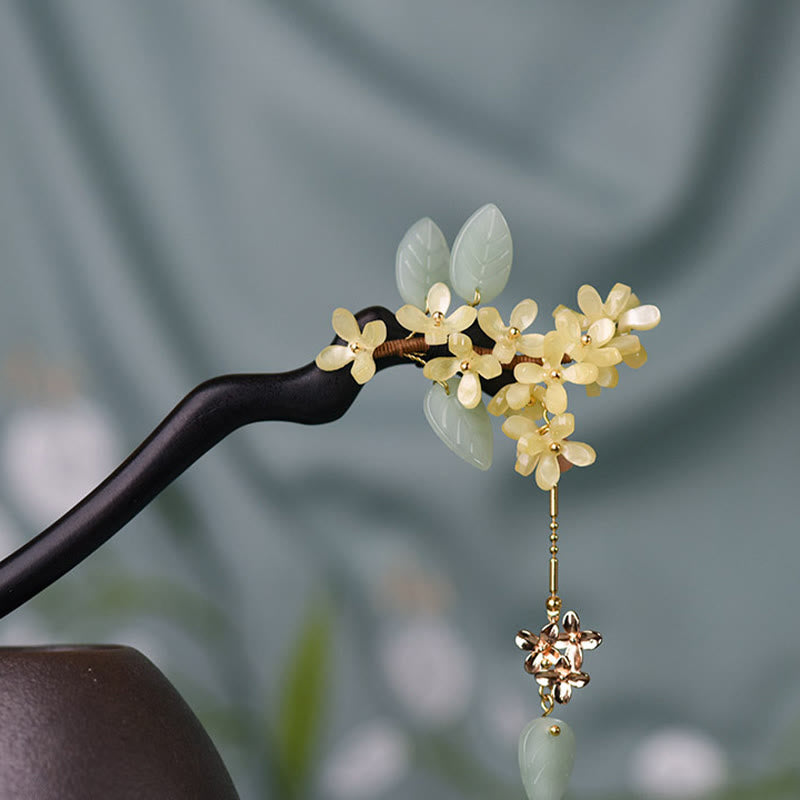 Haarnadel mit Osmanthus-Quaste aus Ebenholz | Balance &amp; Ruhe