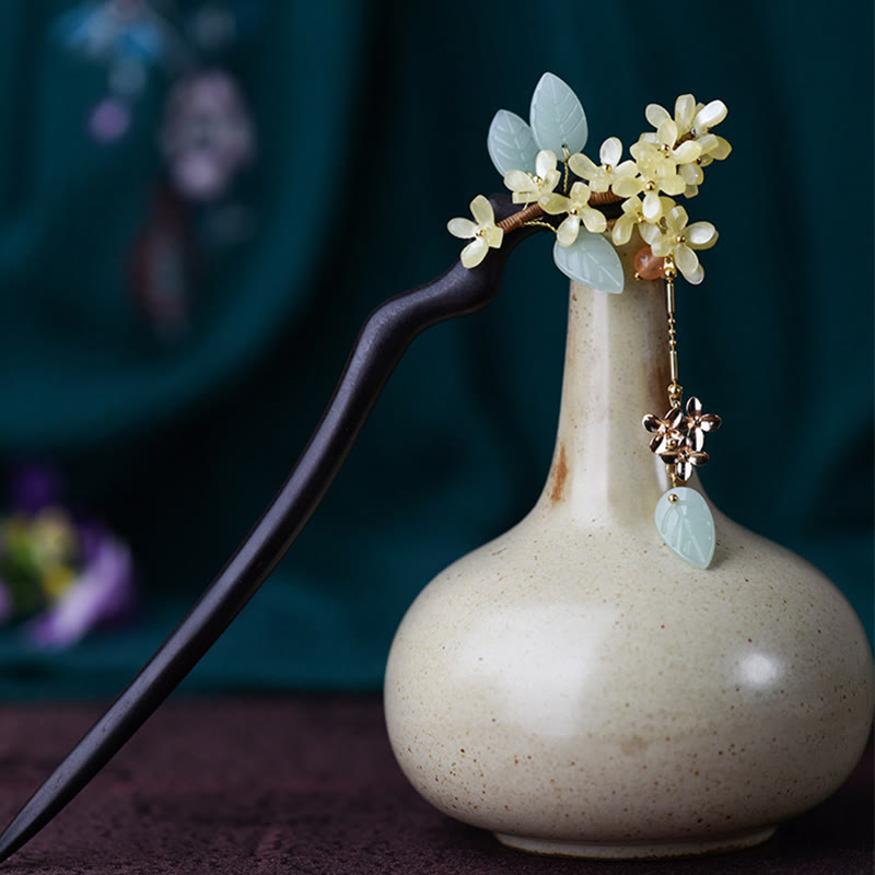 Haarnadel mit Osmanthus-Quaste aus Ebenholz | Balance &amp; Ruhe