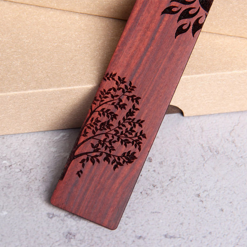 Lesezeichen aus Ebenholz mit Sonnenbaummotiv für spirituelles Wachstum