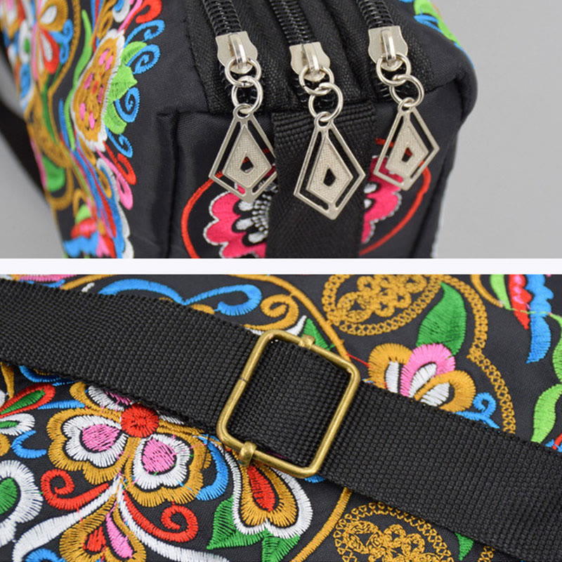 Bestickte Umhängetasche aus Canvas mit Pfingstrosen- und Pfauenmotiven