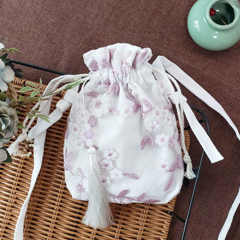 Umhängetasche aus Segeltuch mit Kirschblüten-Rebenstickerei, 15 x 22 cm