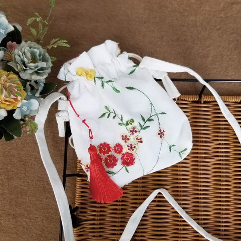 Umhängetasche aus Segeltuch mit Kirschblüten-Rebenstickerei, 15 x 22 cm